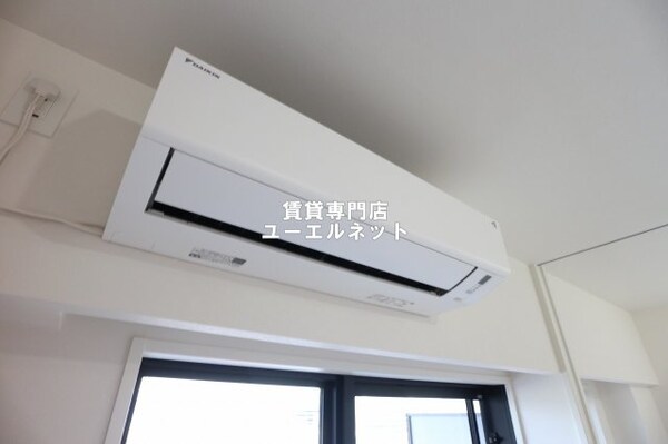 建物設備(エアコン)