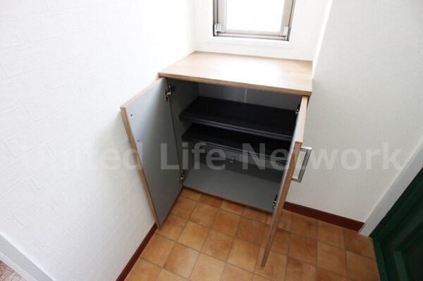 建物設備(収納力たっぷりのシューズボックスで玄関すっきり！)