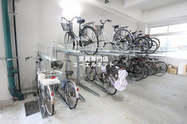 建物設備(駐輪場)