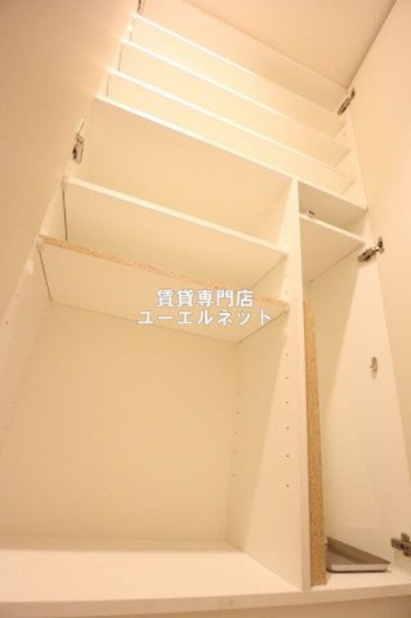 建物設備(シューズボックス)