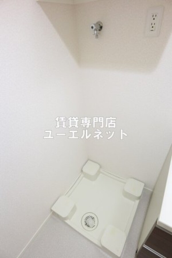 建物設備(洗濯機置き場)