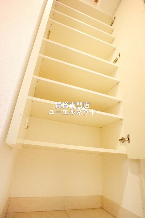 建物設備(シューズボックス)