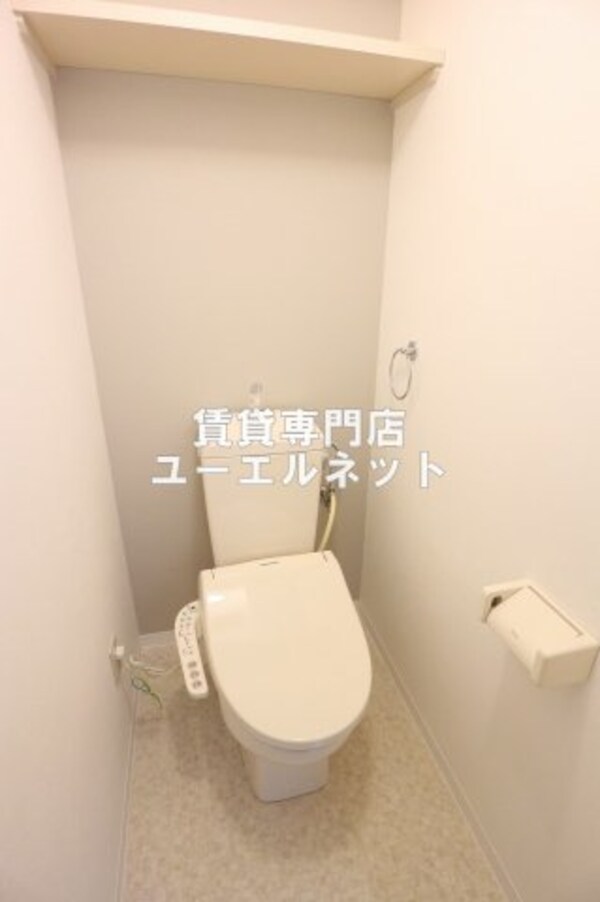 トイレ(清潔感のあるトイレ)