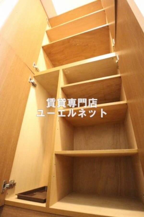 建物設備(シューズボックス)