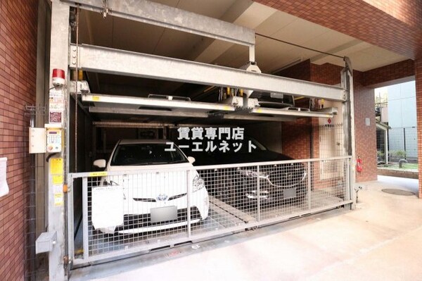 建物設備(敷地内駐車場)