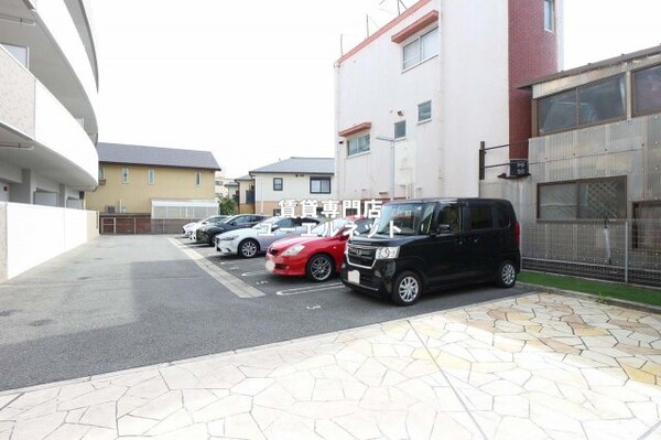 駐車場(敷地内駐車場です)