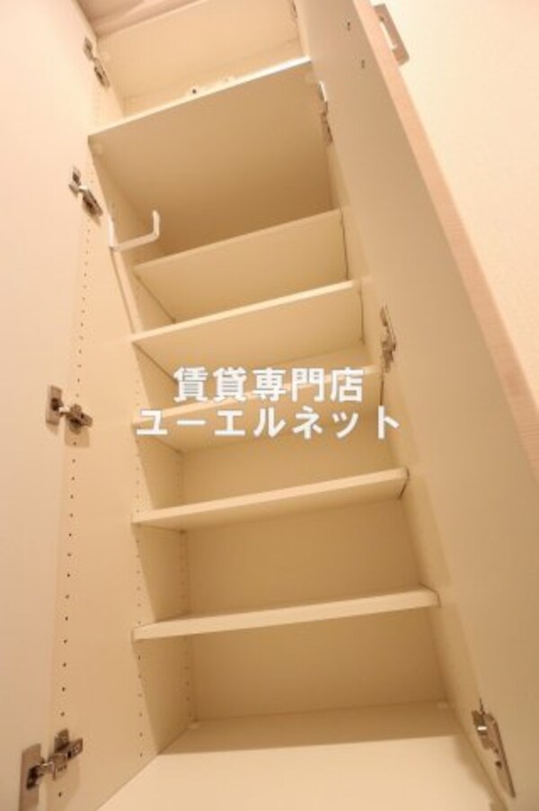建物設備(シューズボックス)