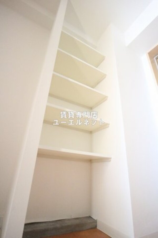 建物設備(シューズボックス)