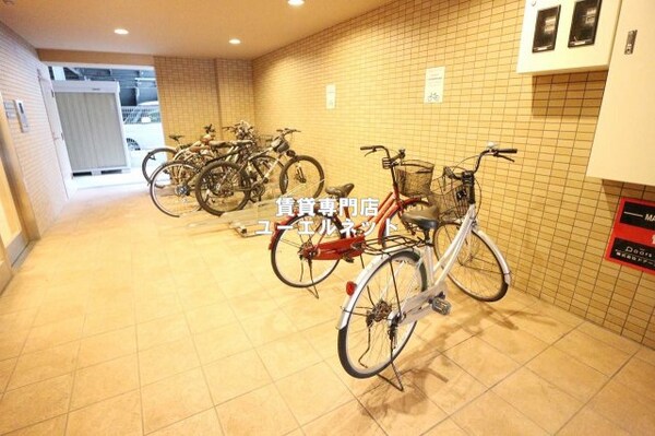 建物設備(駐輪場)