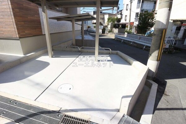 建物設備(駐輪場)