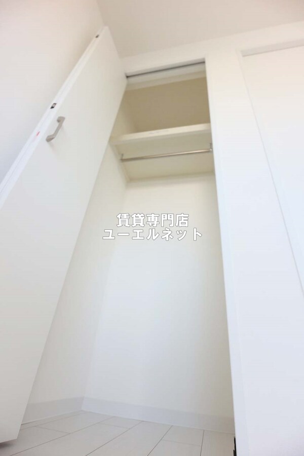 収納(クローゼット付きでお部屋もスッキリ♪)