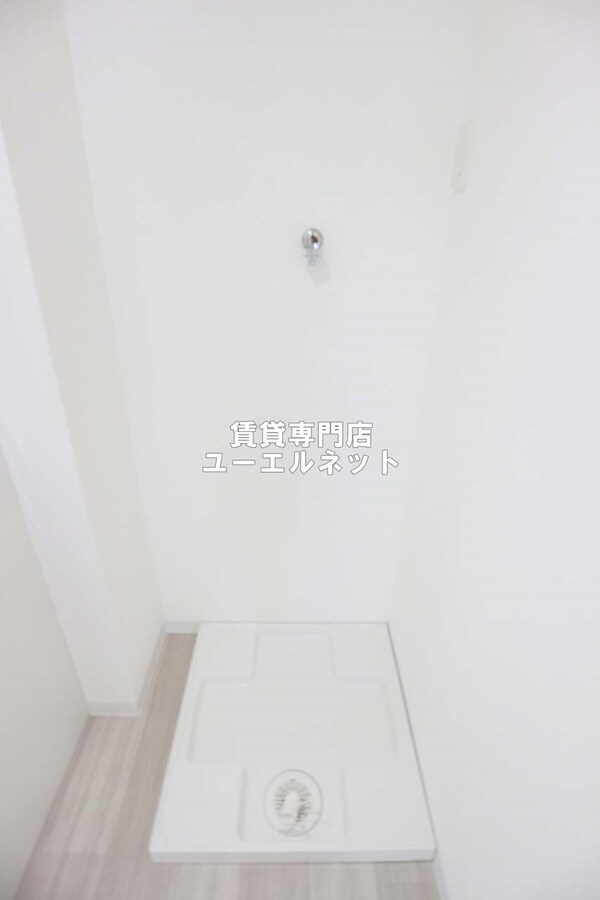 建物設備(室内洗濯機置き場で毎日の家事もラクラク！)