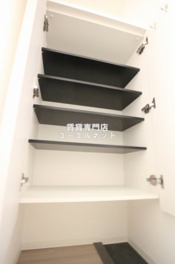 建物設備(シューズボックス)