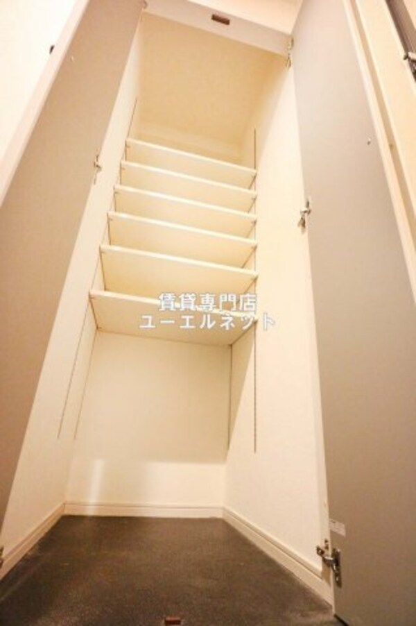 建物設備(シューズボックス)