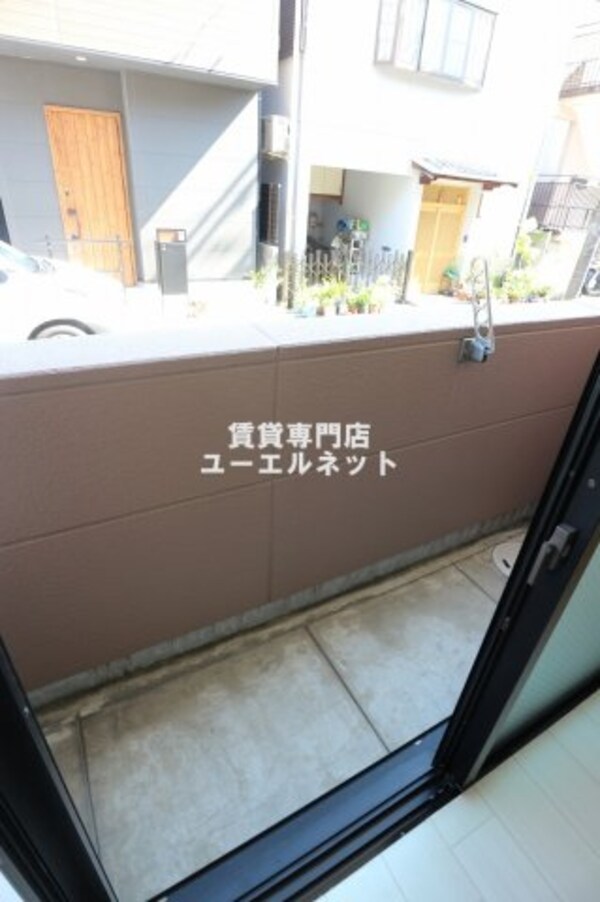 バルコニー(風が吹き抜けます)