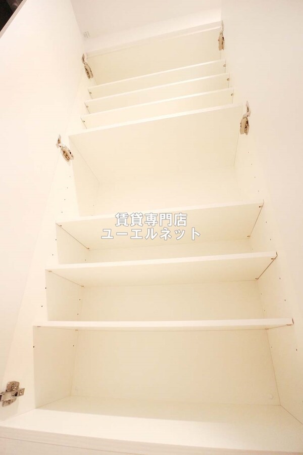 建物設備(シューズボックス)