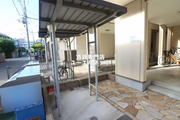建物設備(自転車通勤にも便利な駐輪場付き♪)