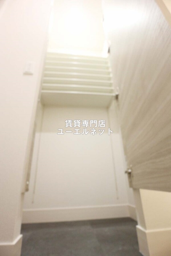 建物設備(シューズクローク)