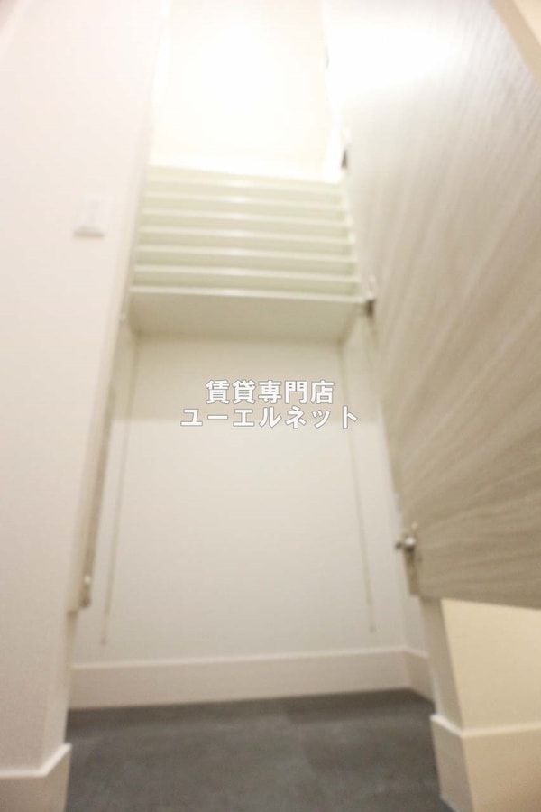 建物設備(シューズクローク)