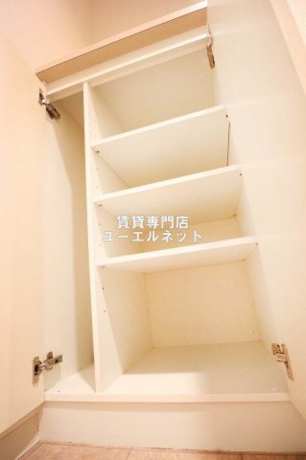 建物設備(シューズボックス)