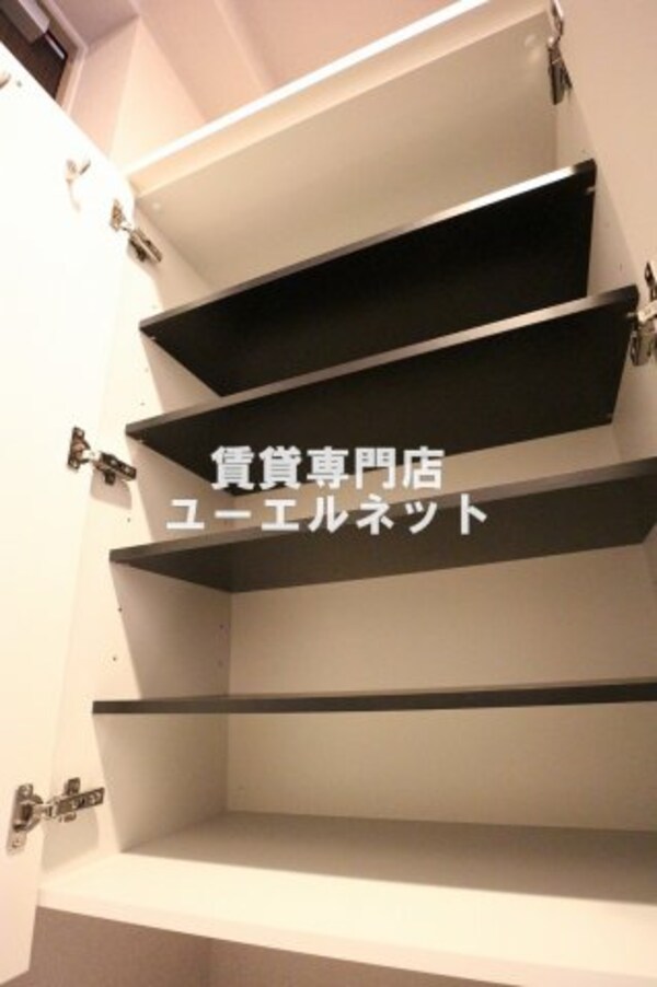 建物設備(シューズボックス)