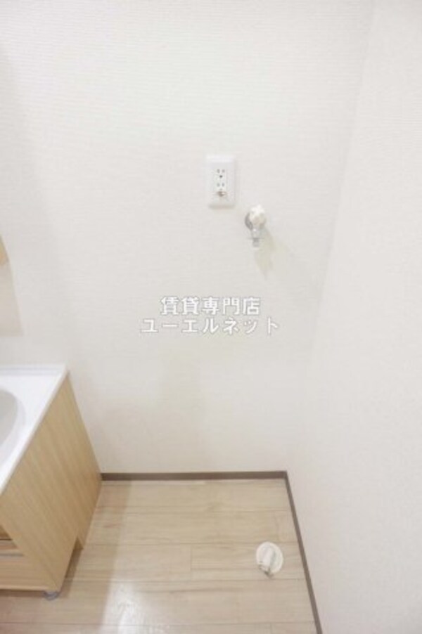 建物設備(洗濯機置き場)