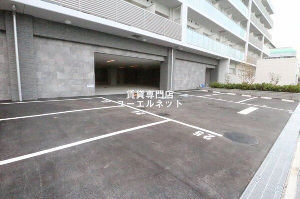 駐車場(敷地内駐車場で安心)