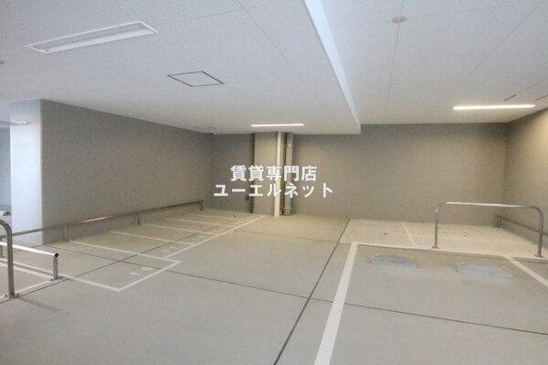 建物設備(バイク置き場)