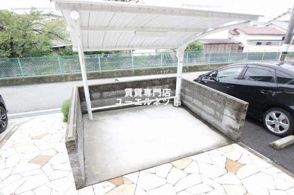建物設備(駐輪場)