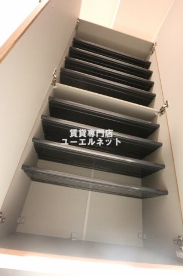 建物設備(シューズボックス)