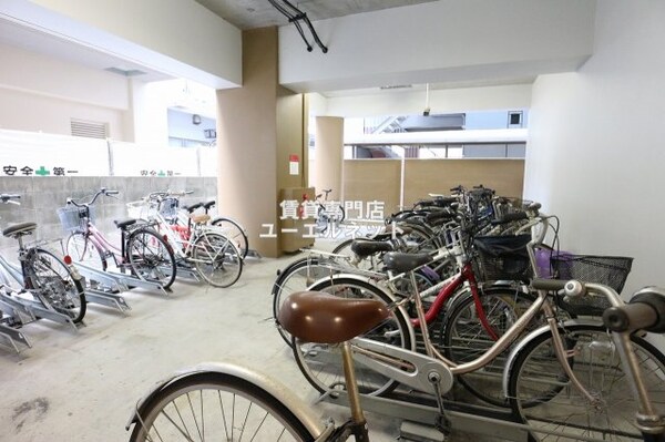 建物設備(駐輪場)