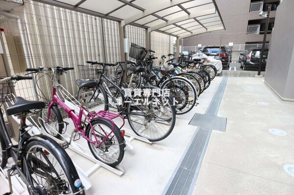 建物設備(自転車通勤にも便利な駐輪場付き♪)