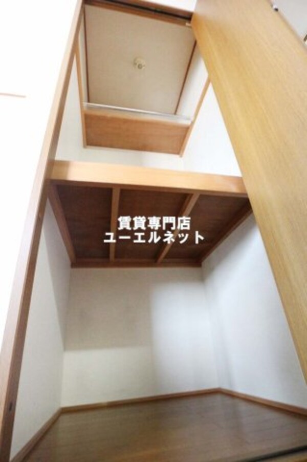 収納(クローゼット)