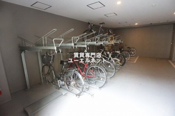 建物設備(自転車通勤にも便利な駐輪場付き♪)