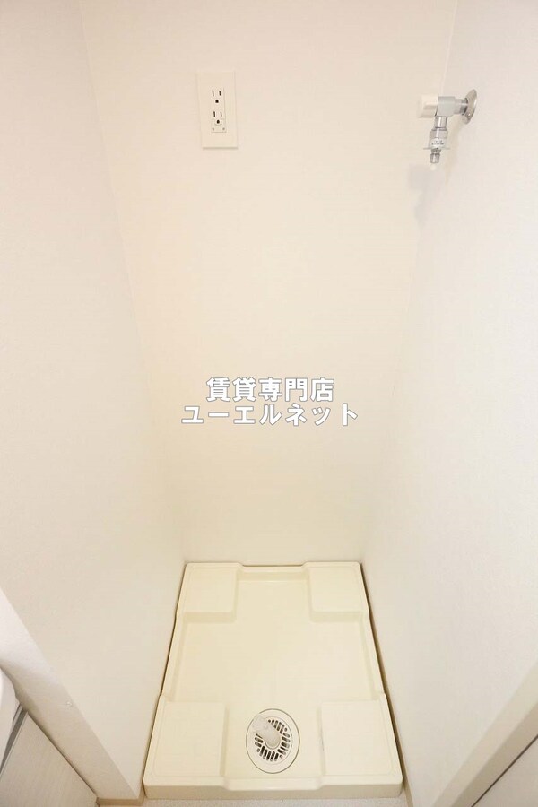 建物設備(洗濯機置き場)