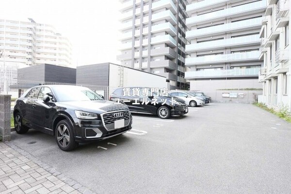 駐車場(敷地内駐車場)