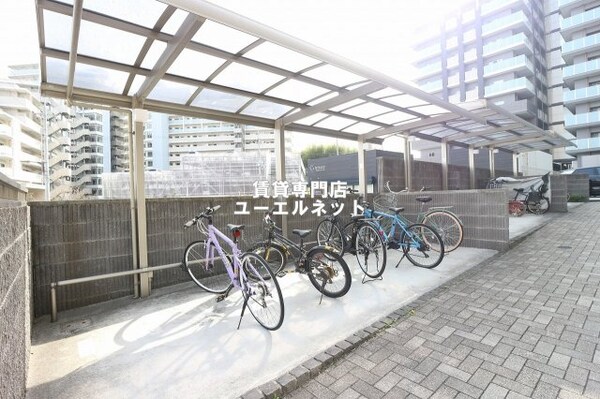 建物設備(駐輪場)