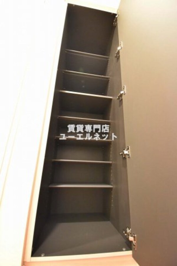建物設備(シューズボックス)