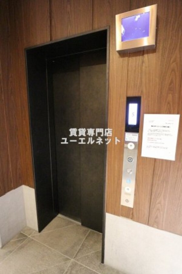 建物設備(エレベーター)