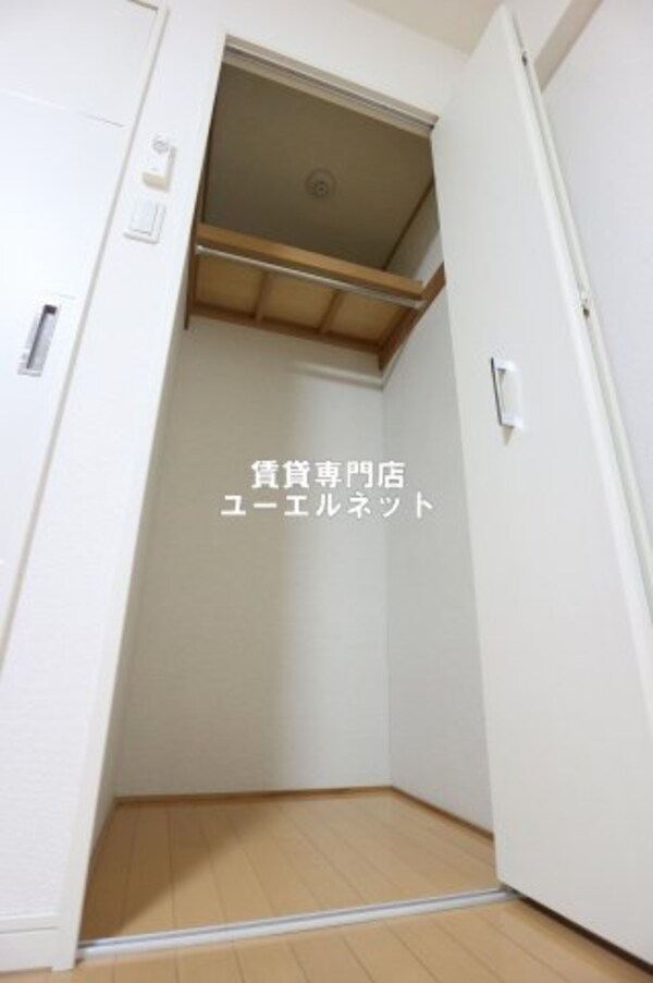 収納(クローゼット)