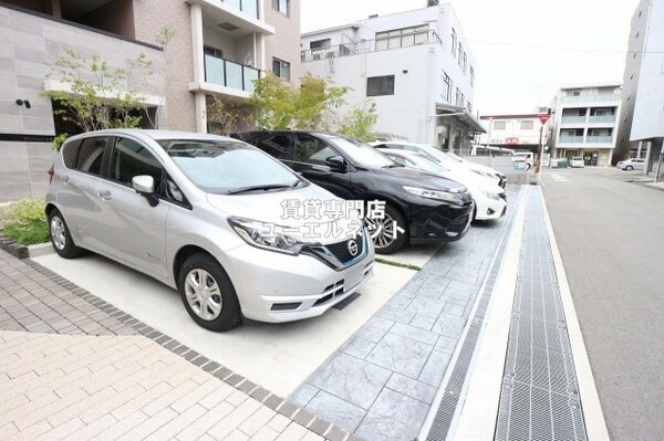 駐車場(敷地内駐車場で安心)