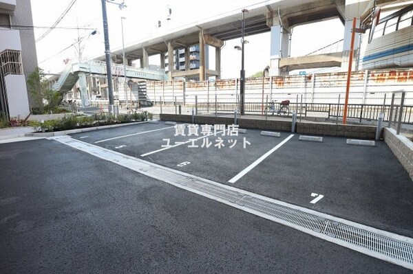 建物設備(敷地内駐車場あり◎)
