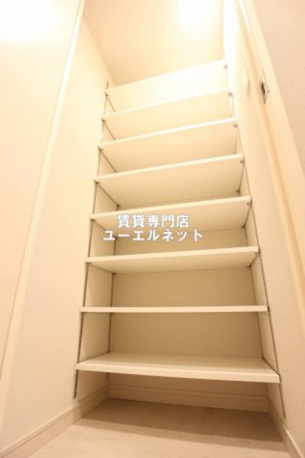 建物設備(シューズクローク)