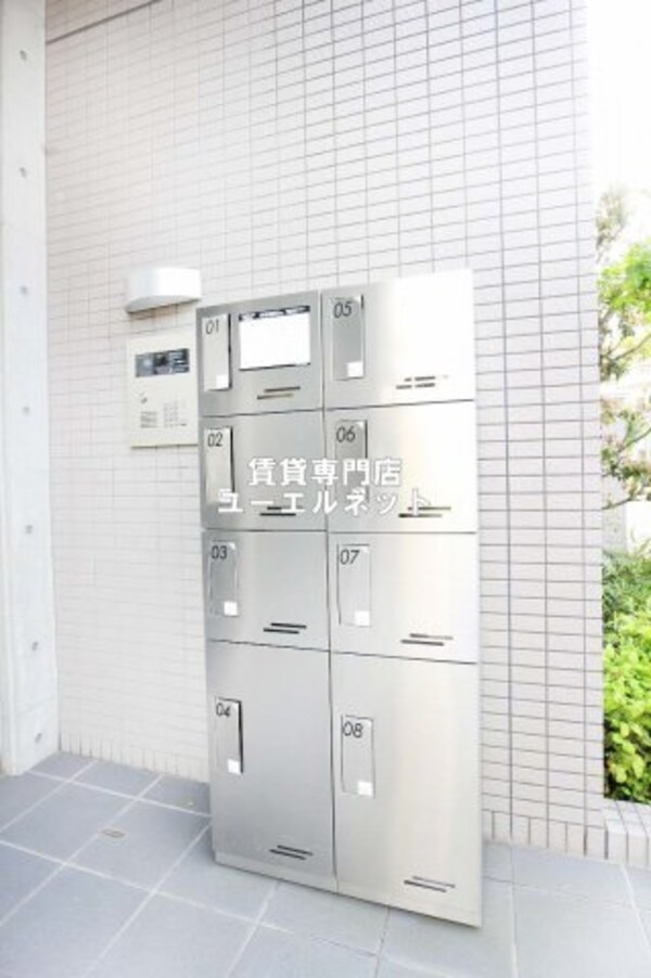 建物設備(便利な宅配ボックス)