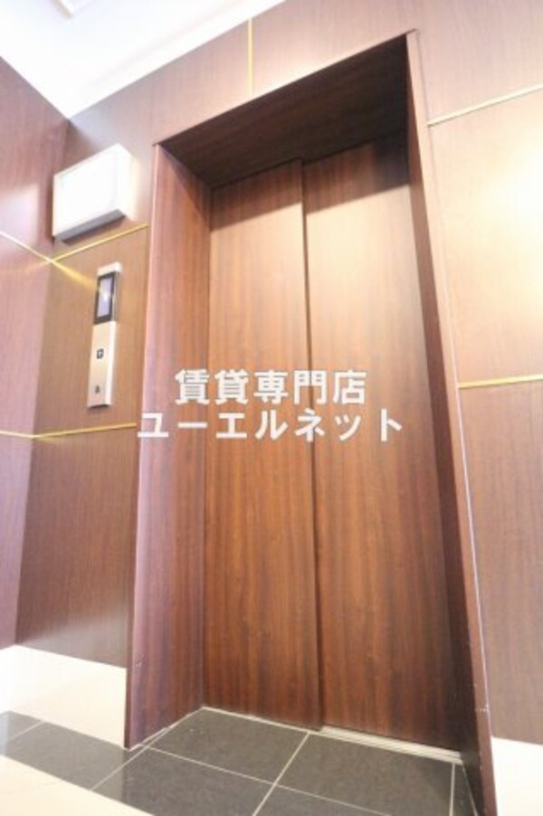 建物設備(エレベーター)