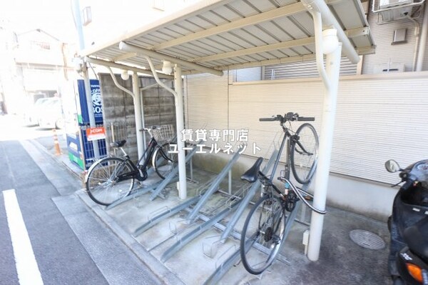 建物設備(駐輪場)