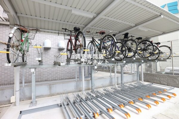 建物設備(自転車通勤にも便利な駐輪場付き♪)