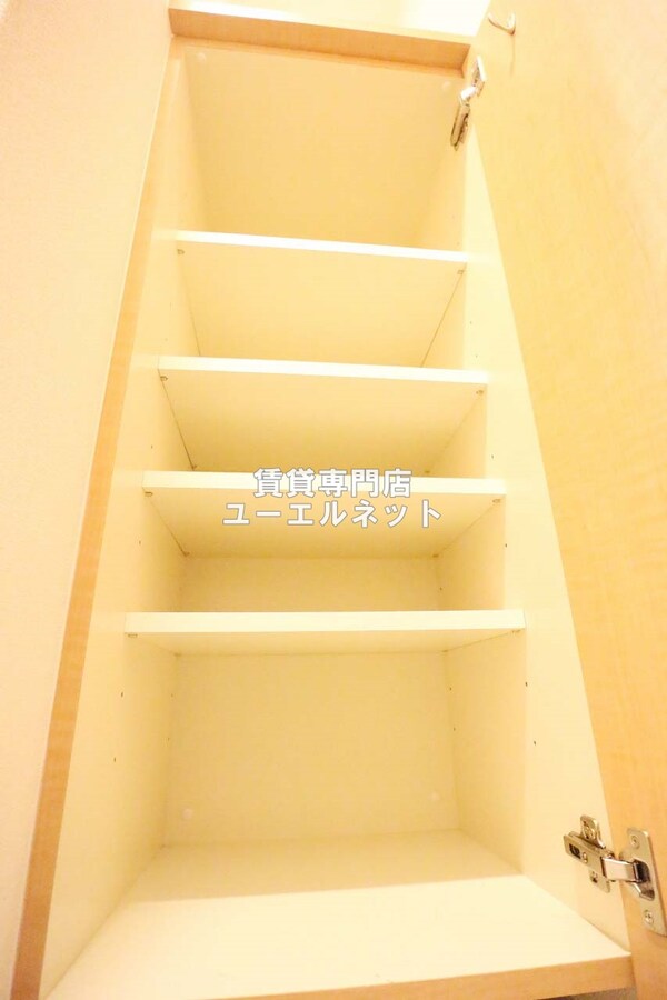 建物設備(収納力たっぷりのシューズボックスで玄関すっきり！)