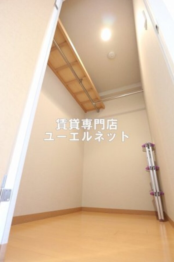 収納(人気のウォークインクローゼット付き♪)