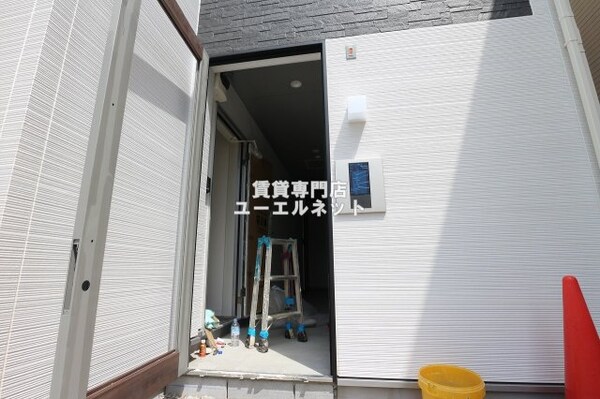 エントランス(来客時も安心◎オートロック付き)